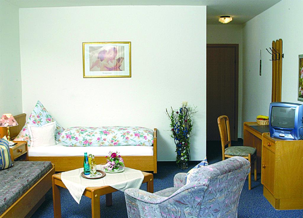 Hotel Garni Hubertushof Bad Füssing Szoba fotó