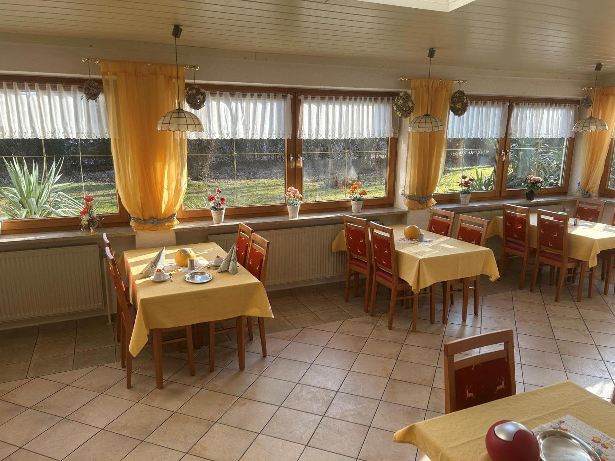 Hotel Garni Hubertushof Bad Füssing Kültér fotó