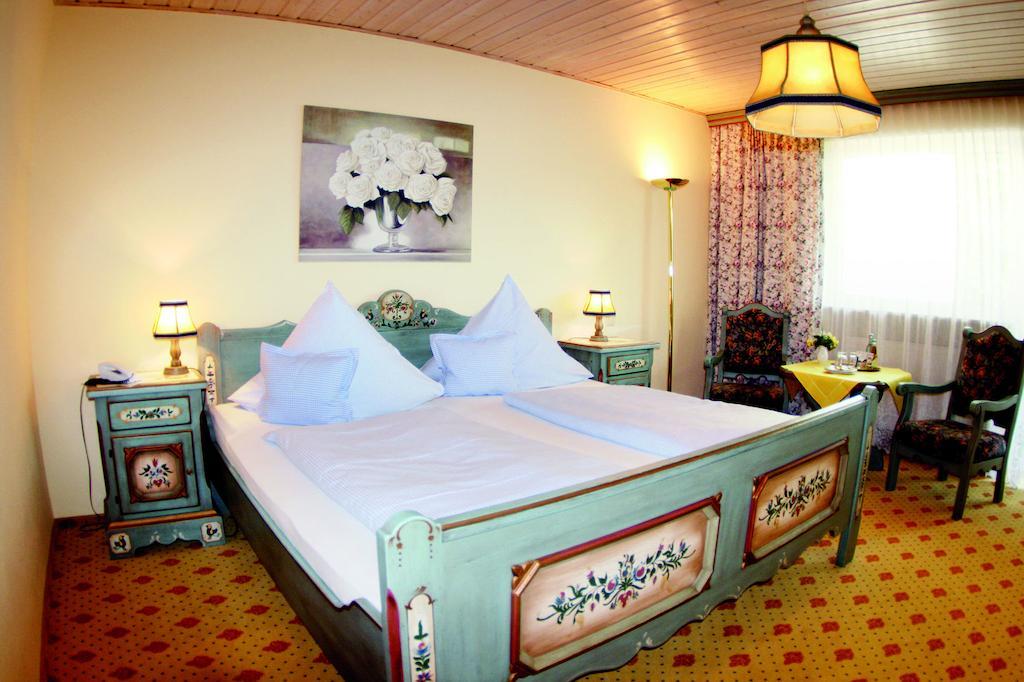 Hotel Garni Hubertushof Bad Füssing Szoba fotó